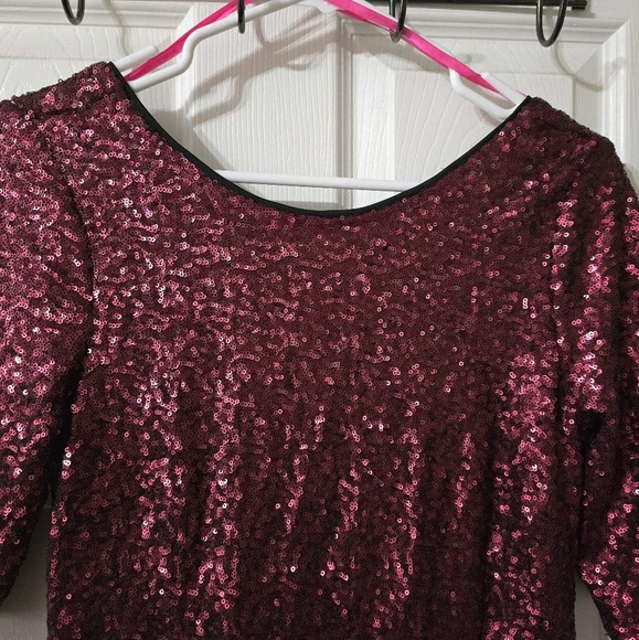 Betsy Johnson Dark Red Sequined Shift Dress, Low Scoop Back, Fully Lined, EUC! - Picture 5 of 12
